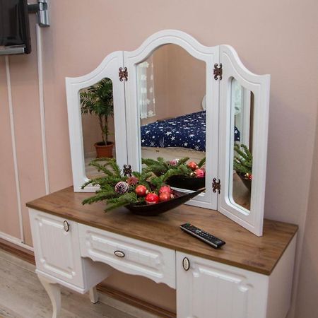 Zara Central Apartments Arad Luaran gambar