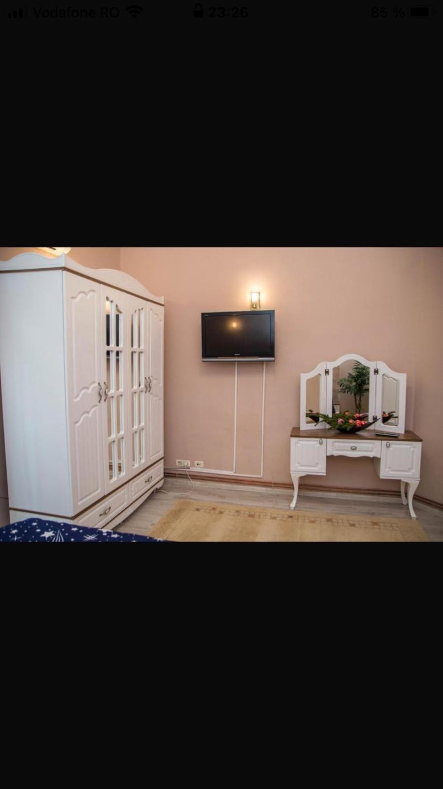 Zara Central Apartments Arad Luaran gambar